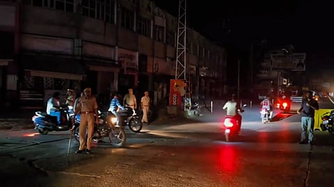 Blackout reimposed in several Punjab districts as a precautionary measure