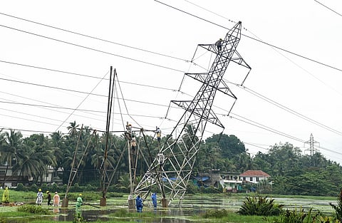 Heavy rains, strong winds continue to lash Kerala causing widespread destruction across the state
