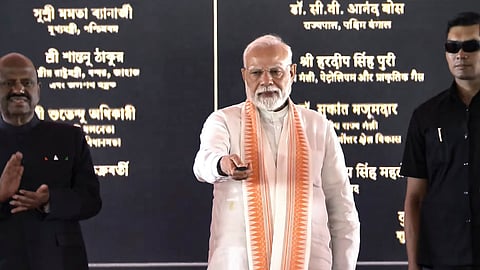 PM Modi unveils Rs 5,400 crore development projects in Bengal