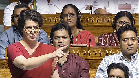 Priyanka slams govt | 'Spoke of Nehru, my mother's tears, but not why war was halted'