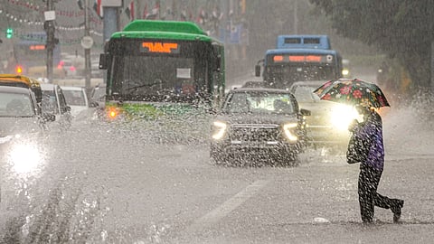 Over 300 flights delayed at Delhi airport due to inclement weather