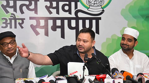 'Bihar DyCM has two EPIC cards', alleges Tejashwi; "I vote from only one place", replies Sinha