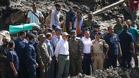 J-K CM announces ex-gratia of Rs 2 lakh for kin of deceased in Kishtwar, Rs 1 lakh to injured