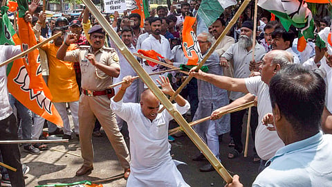 BJP-Congress workers clash in Patna over abusive remarks against PM Modi, his mother
