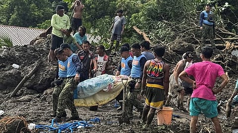 Storm leaves 1 dead, forces thousands to evacuate in Philippines