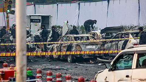 Red Fort blast probe handed over to NIA; Pulwama doctor was driving car, had links to terror module