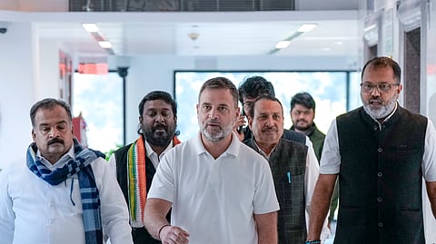 Rahul Gandhi chairs review meeting of Lok Sabha MPs from Congress