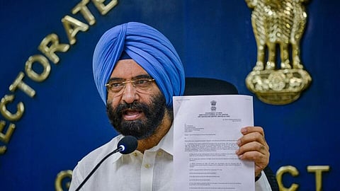 Continue pollution control measures as western disturbance may worsen Delhi weather: Sirsa