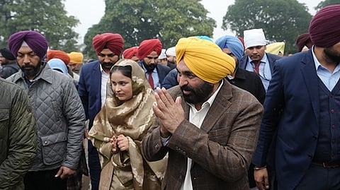 Punjab CM Mann pays obeisance at Gurdwara Fatehgarh Sahib