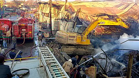 Fire ravages Bhopal timber market, injures three