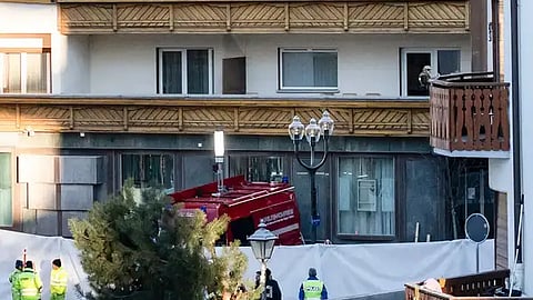 40 dead, including foreigners, many injured in fire at Swiss Alps bar during New Year's celebration