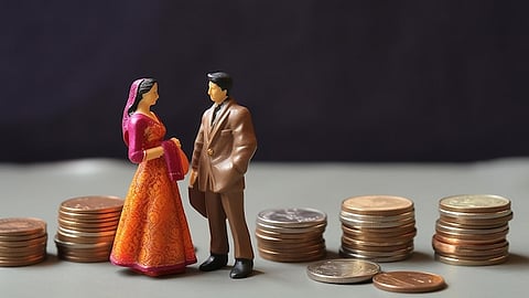 'Husband's financial dominance in matrimonial discord does not amount to cruelty'