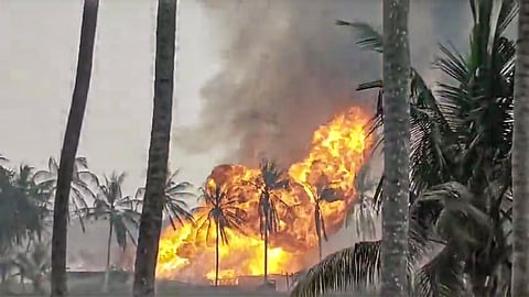 Expert teams arriving from Delhi, Mumbai to douse gas well blaze in Andhra