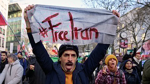 Iran Protests | 544 dead, US and Israel warned as tensions rise