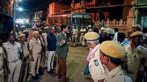 Fresh tension in Karnataka's Bagalkote after stone-pelting continues despite prohibitory orders