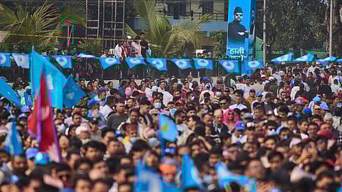 Nepal's newly formed Rastriya Swantantra Party leads in early counting of votes