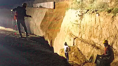 7 workers die in collapse at Gurugram construction site; rescue ops underway as 10 feared trapped