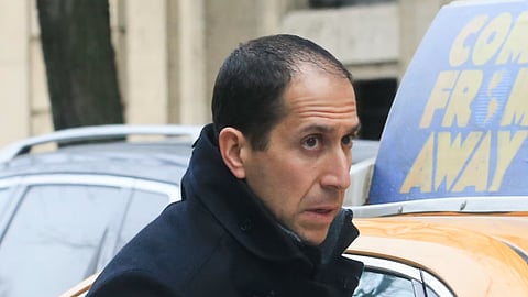 Epstein's longtime accountant testifies on his wealth, business ties