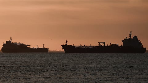 Russia oil tanker bound for China makes a U-turn. Now, heading to India