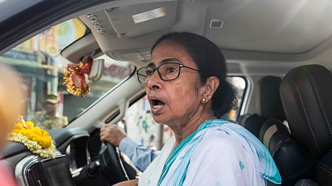 Mamata reaches Bhabanipur count venue after TMC agent allegedly forced out