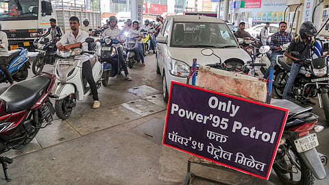 Nayara Energy cuts petrol price by Rs 5 a litre, diesel by Rs 3 as global oil rates cool down
