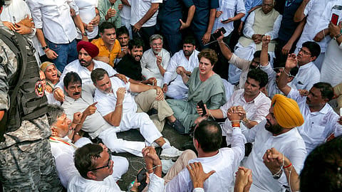 Rahul Gandhi leads protest outside PM home; Union minister Jitendra Singh sent to tackle situation