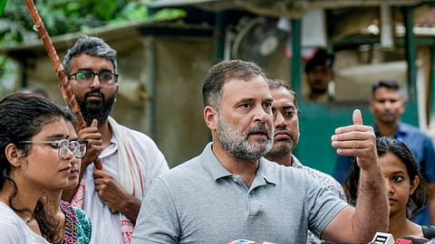 'They are India's future, you are the past' | Rahul lambasts PM Modi with students by his side