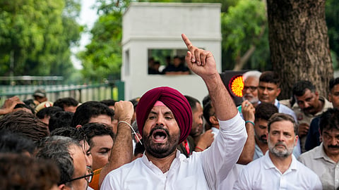 In a letter to Mann, Warring described the employees’ demand for pending DA as “legitimate and genuine” and claimed that around Rs 14,191 crore remained unpaid