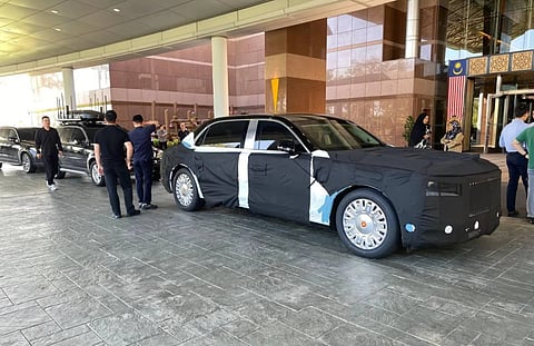 Xi Jinping's official limousine arrived in Delhi under black covers ahead of the BRICS summit, drawing attention to the secretive Hongqi N701 | X/@connect_rishav