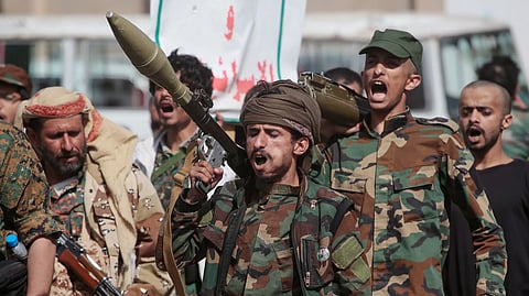 The alert comes as Houthi forces intensify military activity in and around the Red Sea, adding a fresh layer of uncertainty to a region already facing heightened tensions