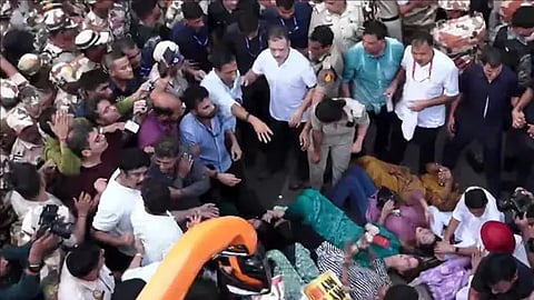 Delhi Police had detained around 250 protesters, including about 50 MPs, while Rahul Gandhi and other Congress leaders were released later in the night