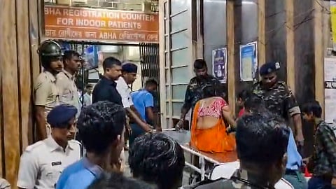 Several major Kolkata pujas halt entry as authorities tighten crowd control after deadly stampede | PTI