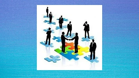 How To Build A Strong Network And Create An Effective Networking Strategy On LinkedIn.