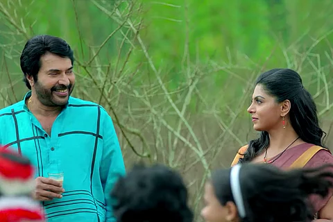 Pullikkaran Staraa Movie Review