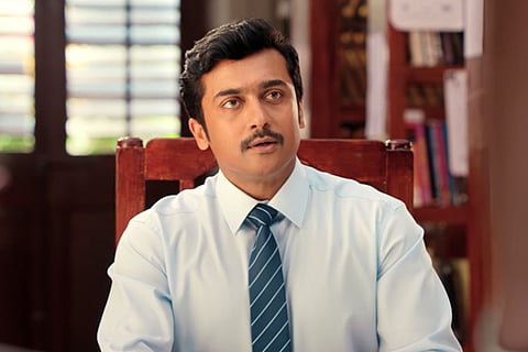 Thaanaa Serndha Koottam Movie Review