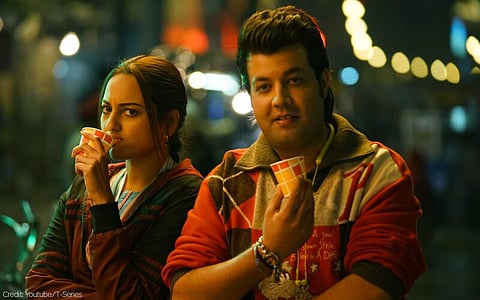 Khandaani Shafakhana Movie Review: Too Feeble To Be Funny