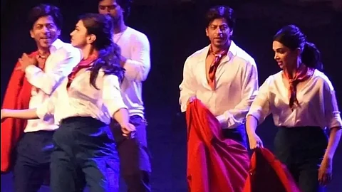 Shah Rukh Khan and Deepika Padukone in Jawan