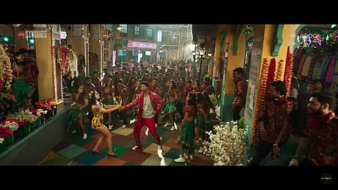 Vicky Kaushal, Sara Ali Khan’s Zara Hatke Zara Bachke recreates RD Burman’s Tum Kya Jano Mohabbat Kya Hai