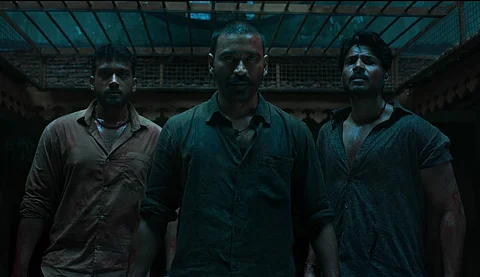 Raayan trailer