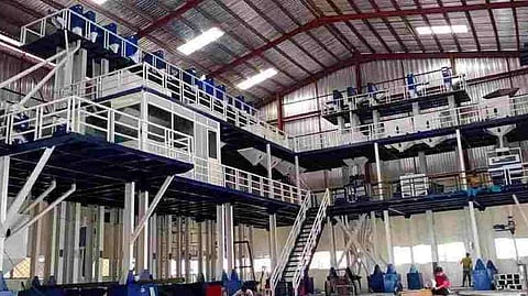 Apart from providing Turnkey rice plant solution, Sona Machinery also provide customized Rice Mill plant solution starting from 4 to 16 ton per hour. Customized plants are as per customers requirement, which may be a repackaging unit or a plant for basmati head rice.