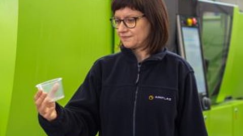 New sustainable packaging will extend guacamole’s shelf life by 15% thanks to labels and additives extracted from the avocado itself.