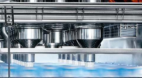 SIG’s new built-in capability also means that the latest downstream equipment for SIG filling lines can now make automatic format and volume changes.