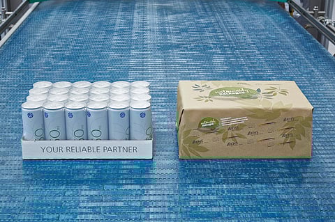 Beverage producers can choose between film packs and paper wrappers when they retrofit two additional modules to their existing KHS Innopack packaging machine.