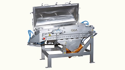 The new GEA Scan-Vibro Sifter SRW is designed specifically for dewatering products such as spent grain or yeast from breweries, tea leaves or coffee grains from beverage plants and even insect larvae