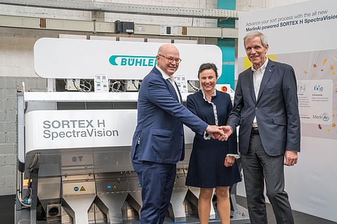 Leading European processor adds three more SORTEX H SpectraVision machines to its oat mills