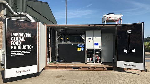 The manure processing solution is housed in a 20ft container. It adds nitrogen from the air into the slurry and turns it in an efficient fertilizer