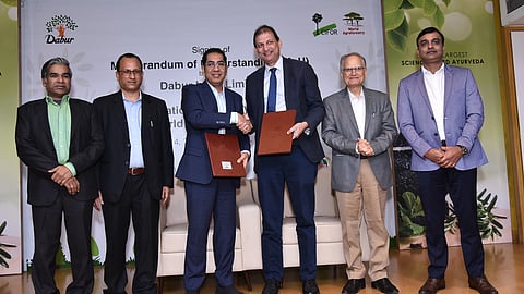 Dabur joins hands with CIFOR-ICRAF to promote agroforestry and trees outside forests in India