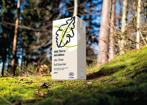 SIG wins top sustainability award for its pioneering SIG Terra Alu-free full barrier packaging material