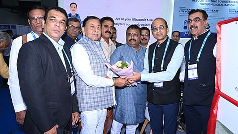 Shri Shamalbhai Patel inaugurates Prompt’s advanced dairy solutions at Inter Dairy Expo