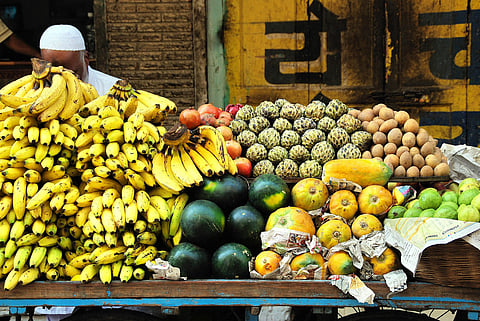 FSSAI directs states to curb illegal fruit ripening and synthetic coatings